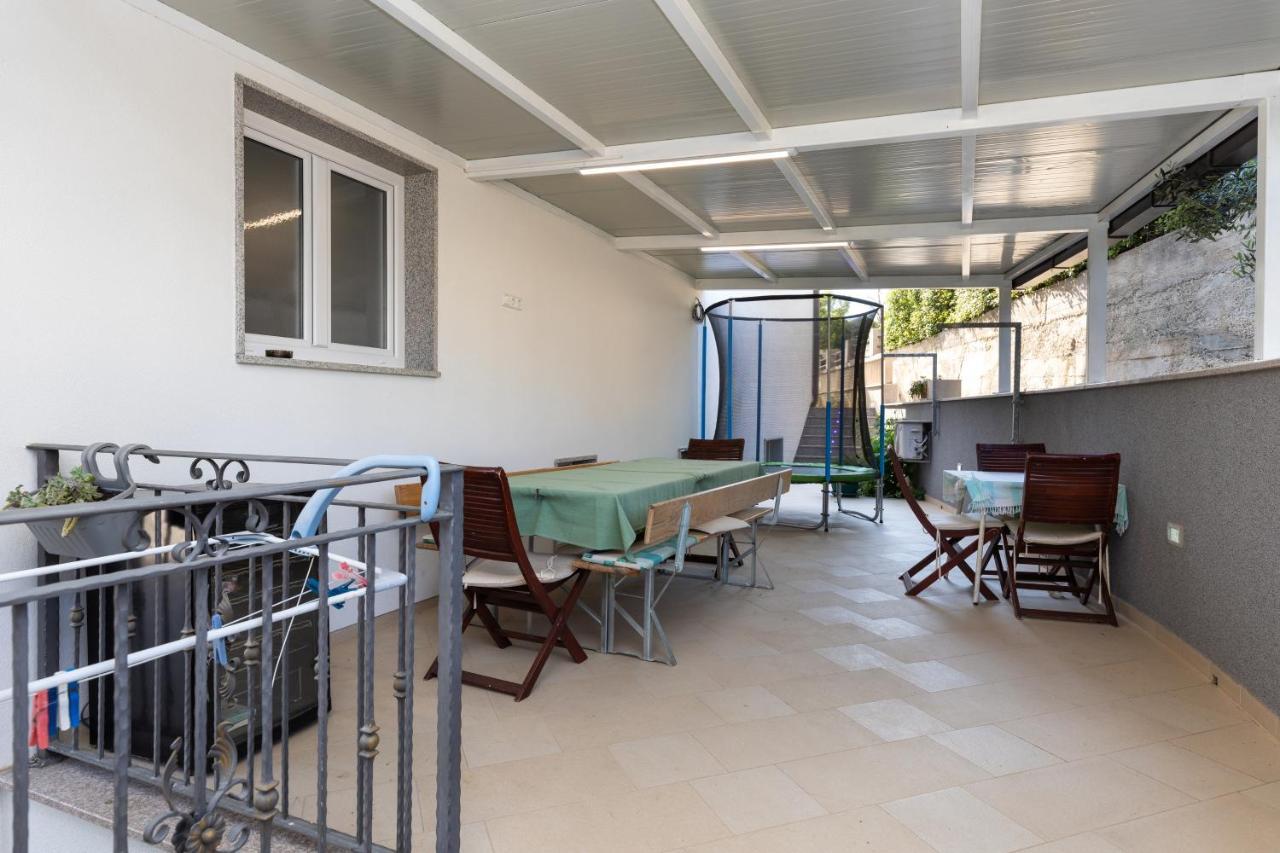 Apartment Duce 5973B Omis Exterior photo